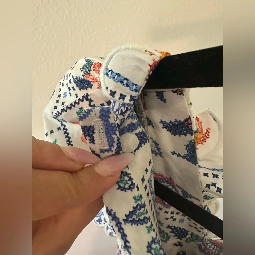 FARM Rio Floral Puff Sleeve Women's Romper XS - Picture 11 of 12